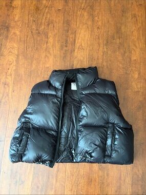 Love Daisy Girls Black Puffer Vest Size Small